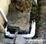 专业修水管漏水 换水龙头 马桶漏水 水龙头水管断裂