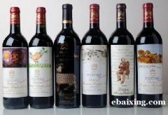 2000年拉菲红酒回收价格值多少钱卖多少钱，越时报价！