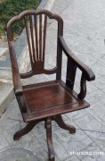 上海虹口区老的红木摇椅回收红木靠背椅子收购