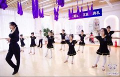 三河新天地舞蹈培训 芭蕾形体培训